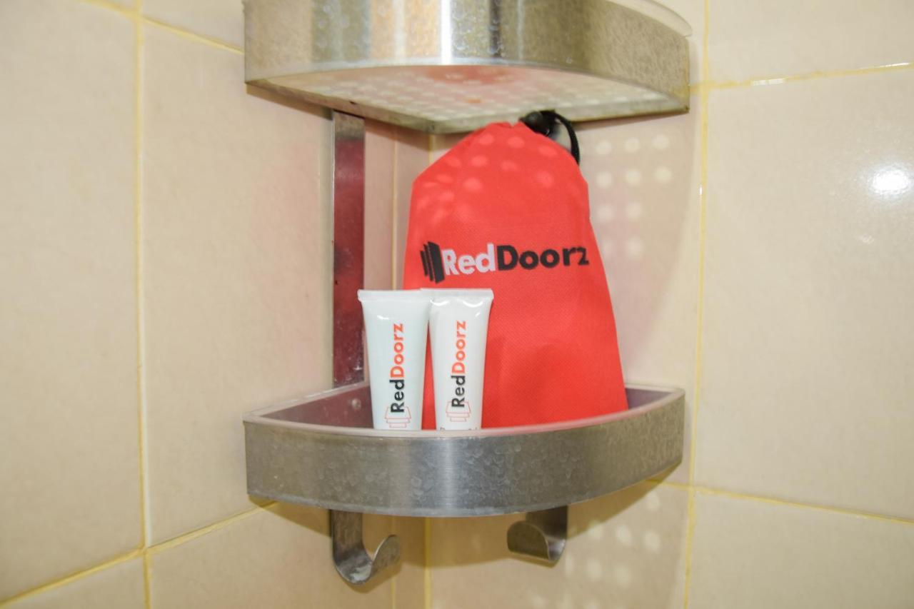 Reddoorz Apartment @ Serpong Green View タンゲラン エクステリア 写真